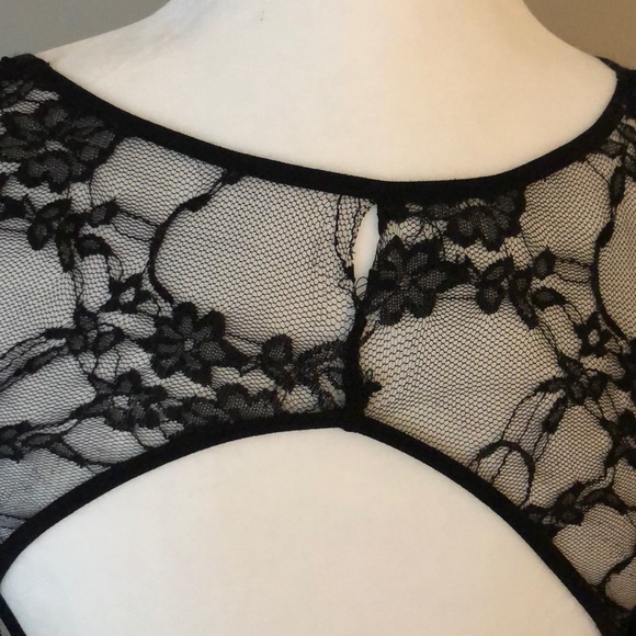 🌷Free People bodycon lace dress - Picture 5 of 5